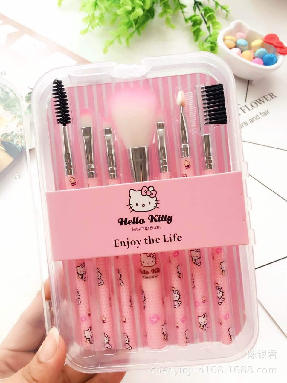 Hello Kitty Makeup Brush Set Fabu Castle