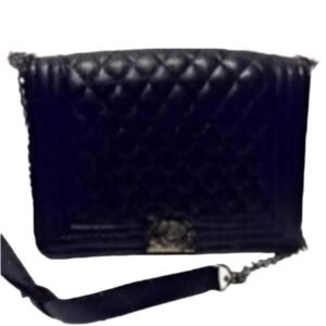 Charming Bags With Gold Handle Chain