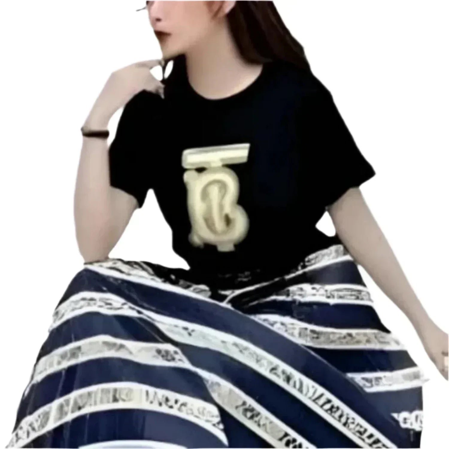 Chic Women's Two Pieces T-shirt & Long Pleated Skirt Sets